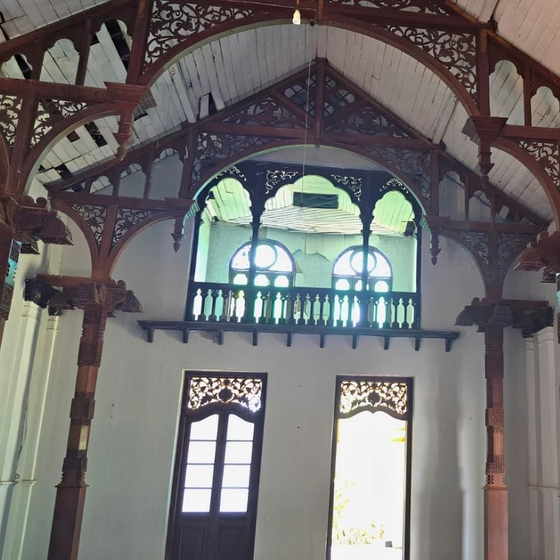 Take a Guided Architectural Heritage Tour