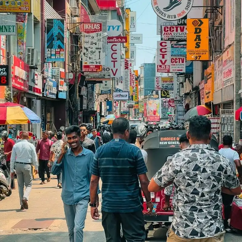 Explore the Vibrant Pettah Market